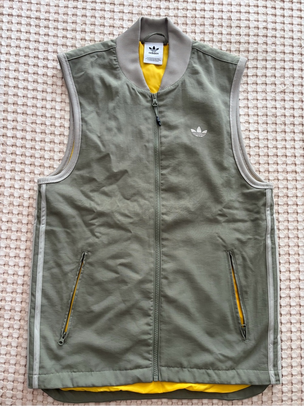 adidas Olive Green Sleeveless Zip-Up Vest with Yellow Lining